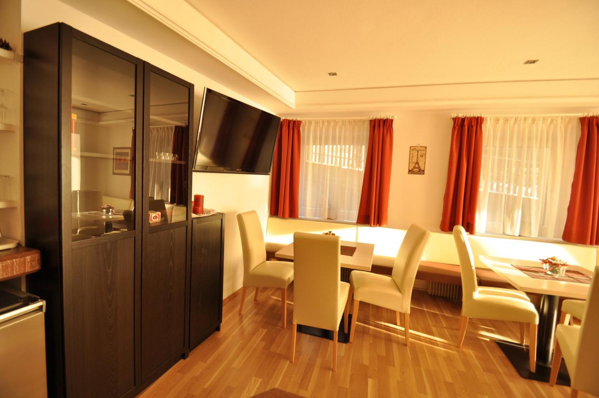 Lapis Monti - Apartments & Suites บัวร์กูสิโอ ภายนอก รูปภาพ