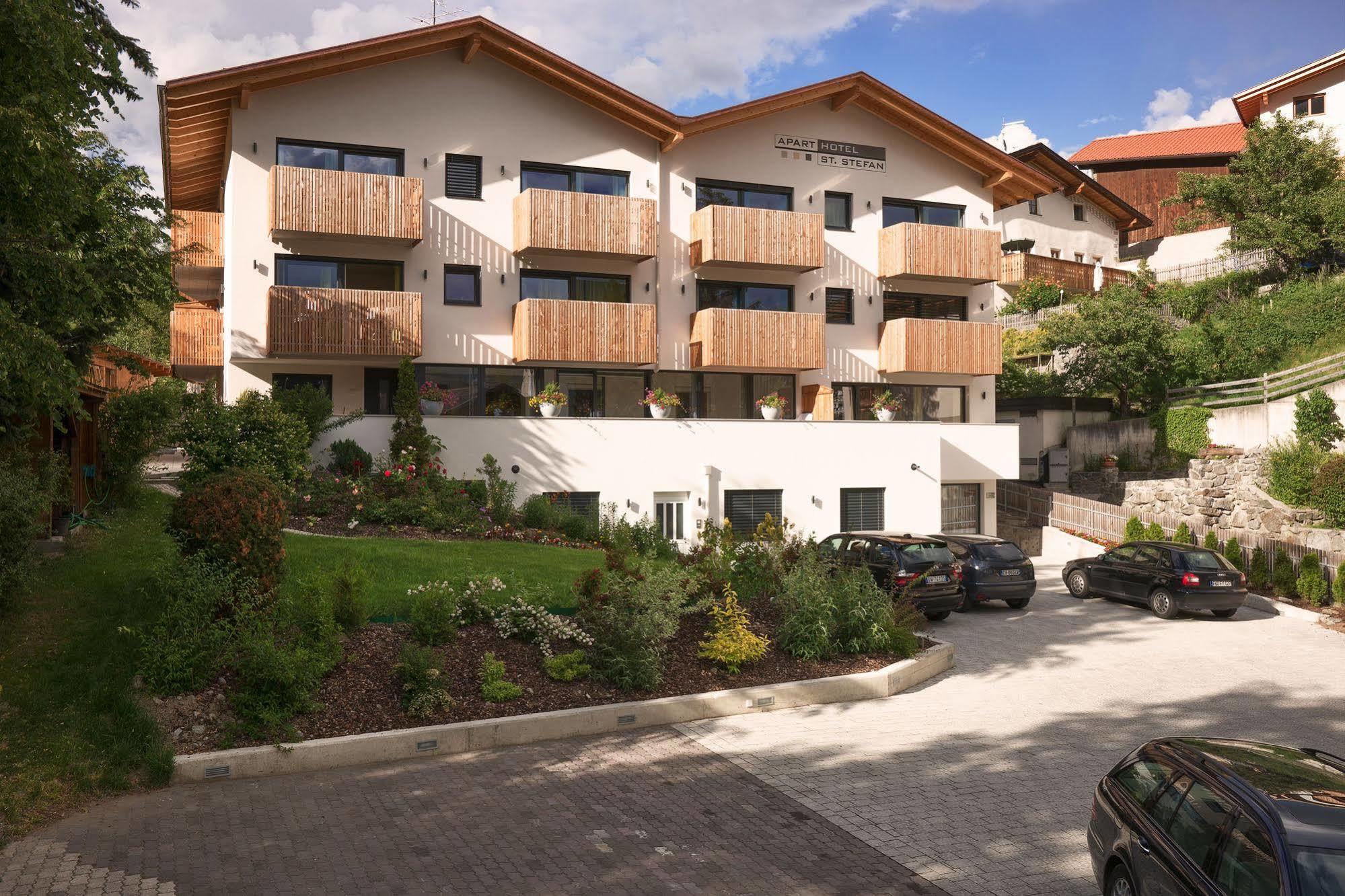 Lapis Monti - Apartments & Suites บัวร์กูสิโอ ภายนอก รูปภาพ